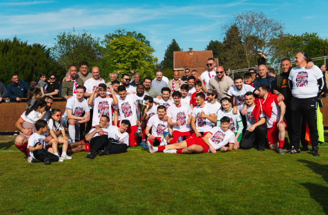 Belçika'da ilk kez bir Türk takımı şampiyon oldu