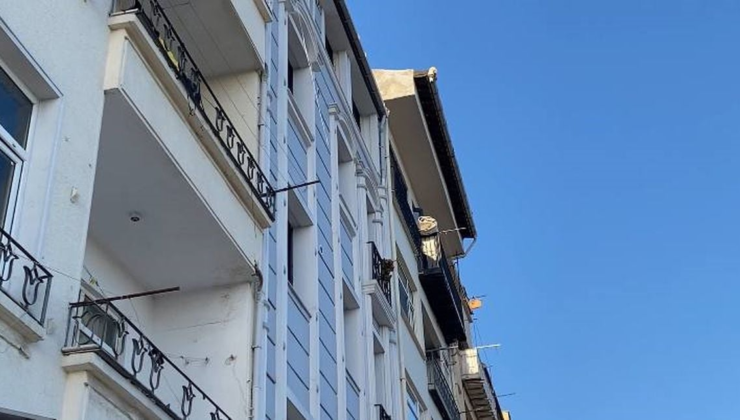 Alman turist Fatih'te otel odasında ölü bulundu