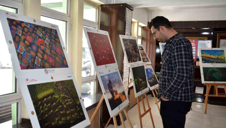 Bayburt'ta tarım, orman ve insan temalı fotoğraf sergisi açıldı
