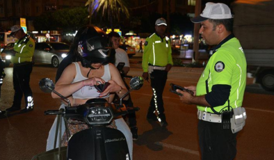 Adana'da motosiklet denetimi: 35 sürücüye 498 bin lira ceza