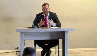 Narman'da LGS ve YKS öğrencilerine motivasyon semineri düzenlendi