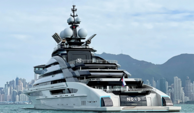 Hürmüz’ü 500 milyon dolarlık süperyat geçebildi