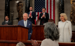 İngiltere Kralı 3. Charles, ABD kongresine hitap etti. Beyaz Saray’dan "iki kral" paylaşımı