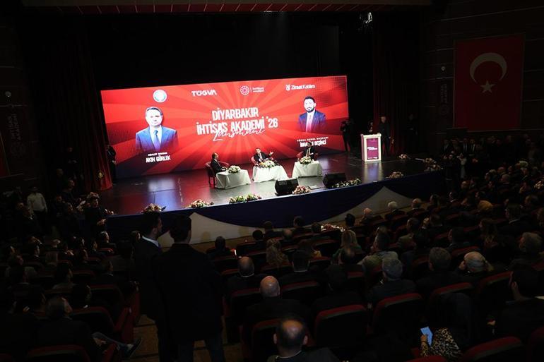 Sanal medya hesaplarına kimlik doğrulaması geliyor! Bakan Gürlek'ten yeni açıklama