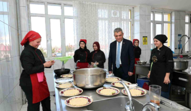 Geleceğin şeflerinden büyük başarı