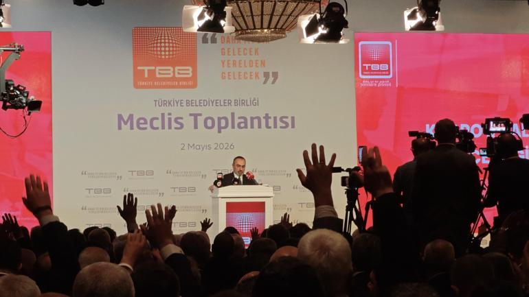 Türkiye Belediyeler Birliği Başkanı Vahap Seçer oldu: Seçim öncesi İmamoğlu mesajı tansiyonu yükseltti