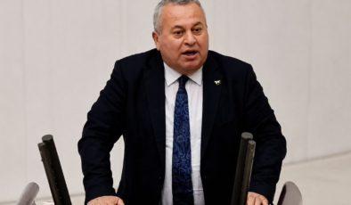 Cemal Enginyurt: Burcu Köksal'ı AK Parti'ye geçmesi için eşi üzerinden tehdit ediyorlar
