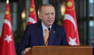 Cumhurbaşkanı Erdoğan'dan "1 Mayıs" paylaşımı