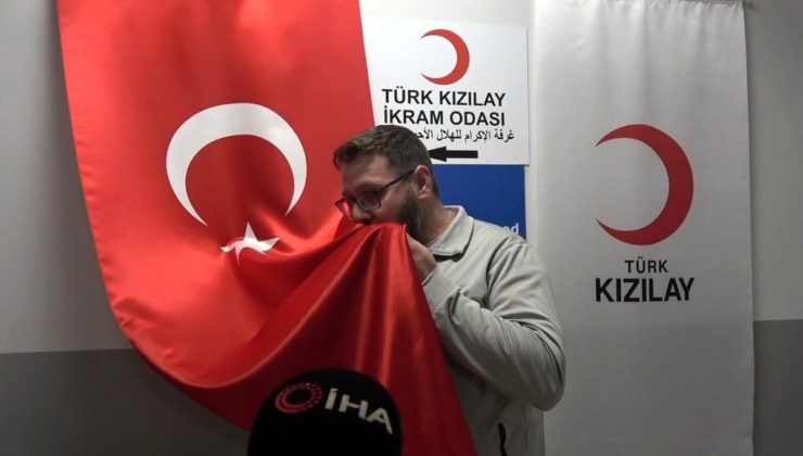 Kilis'te gönüllü dönüşte duygulandıran an