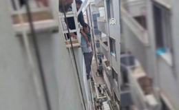 ŞANLIURFA'DA CAN PAZARI! Balkonda asılı kaldı: İşte o anlar…