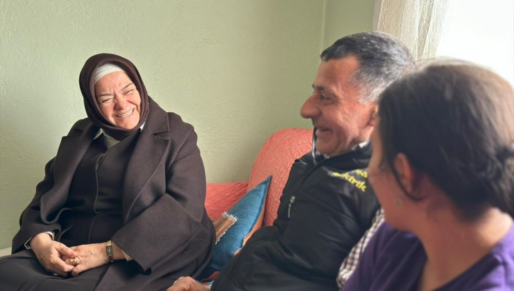 AK Parti Eskişehir Milletvekili Gürcan, Sazova Mahallesi'nde vatandaşlarla buluştu