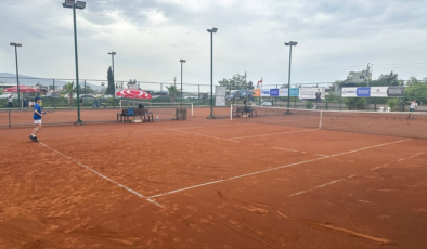 Hatay'da Zeynep-Deniz Şahutoğlu 12 Yaş Ulusal Hafta Sonu Tenis Turnuvası düzenlendi