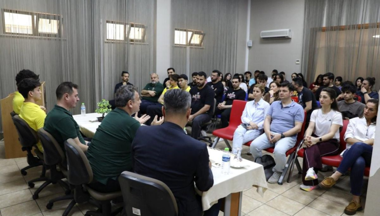 Mersin'de basketbol altyapısında gelişim paneli düzenlendi
