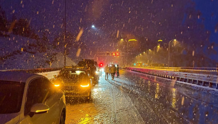 Kahramanmaraş'ın yüksek kesimlerinde kar yağışı etkili oldu
