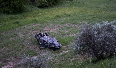 Adıyaman'da devrilen otomobildeki 4 kişi yaralandı