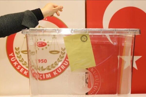 6 beldede ara seçim sona erdi, sonuçlar gelmeye başladı