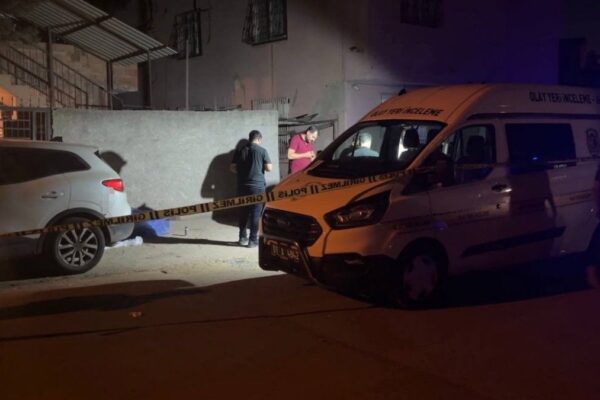 Adana’da alacak-verecek meselesinden ağabeyini öldürdü