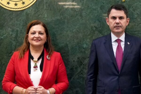 Burcu Köksal, Murat Kurum’u ziyaret etti