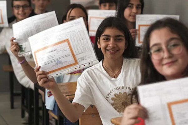 Karne günü tarihi 2026: Okullar ne zaman kapanacak, karneler ne zaman verilecek?