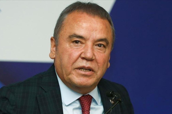 SON DAKİKA… Muhittin Böcek yeni ifade verdi: "Özel'in talebiyle 950 bin euro teslim ettim"