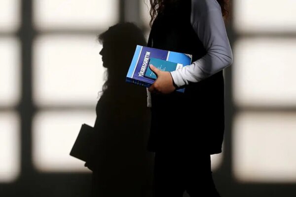 Üniversite öğrencilerine aylık 13 bin 750 lira burs imkanı: Başvurular başladı